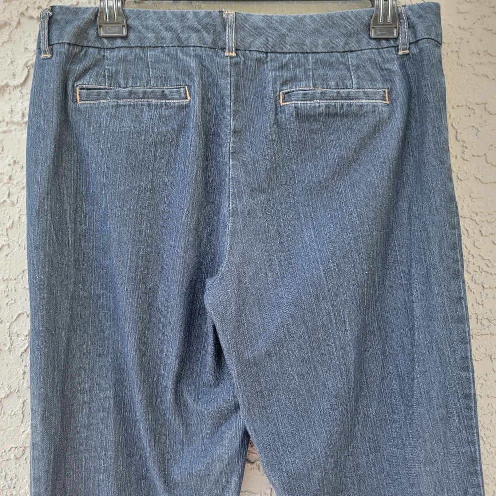Khakis zipper closure blue jeans size 6 petit